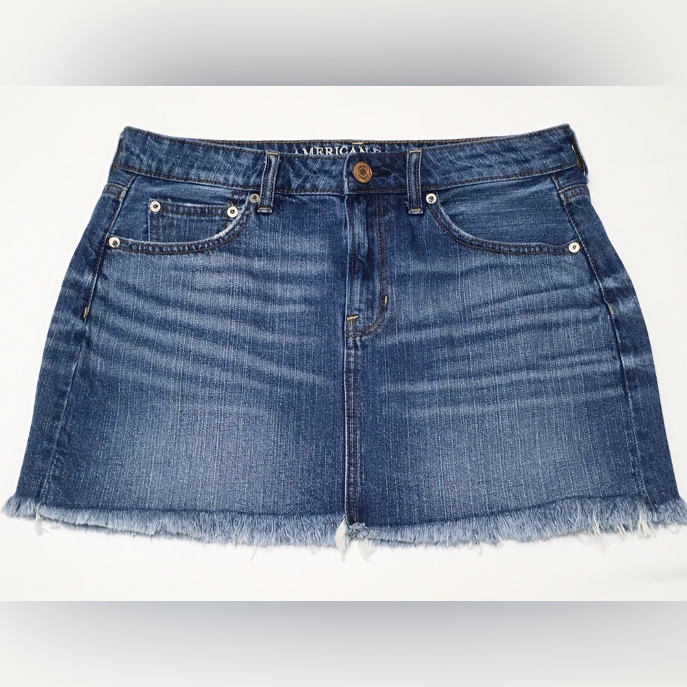 American Eagle Outfitters Size 6 Blue Frayed Hem Denim Mini Skirt
